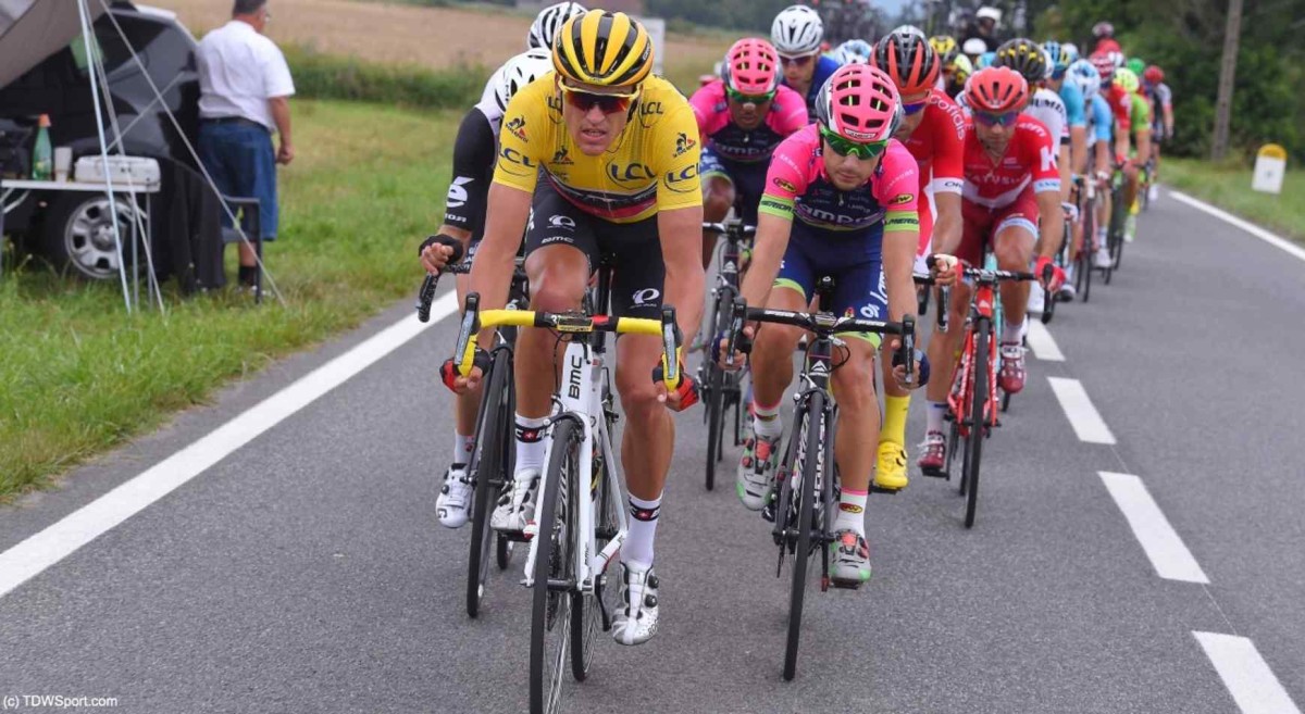 Tour de France, etap VII: Van Avermaet wciąż na czele